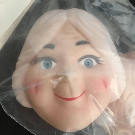 Vintage Santa Claus and Mrs. Claus Doll Faces for Craft Supply