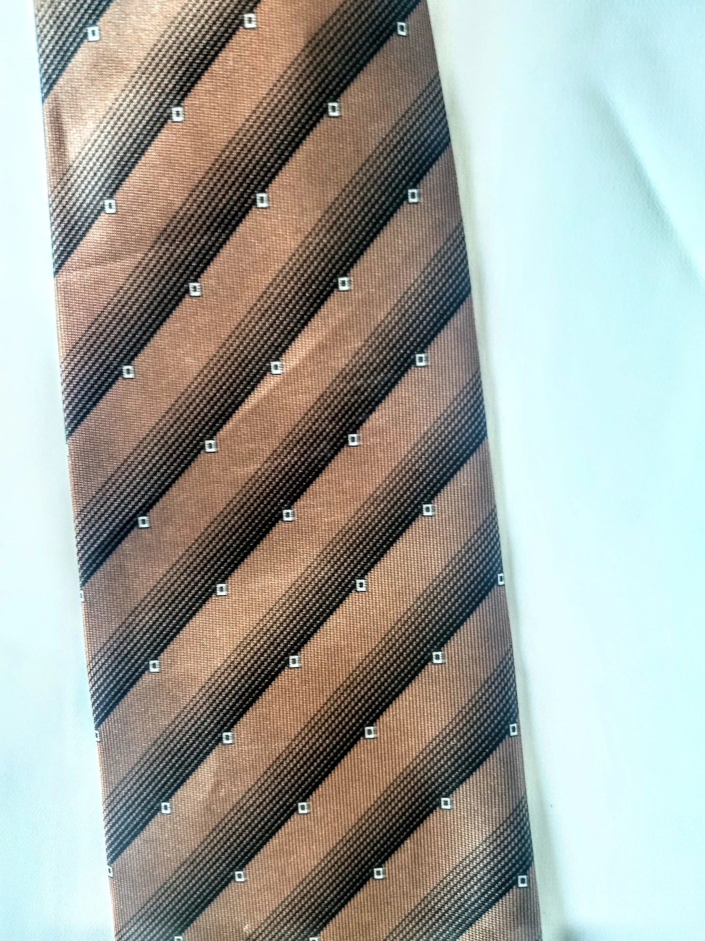 Bordeaux Men's Striped Necktie