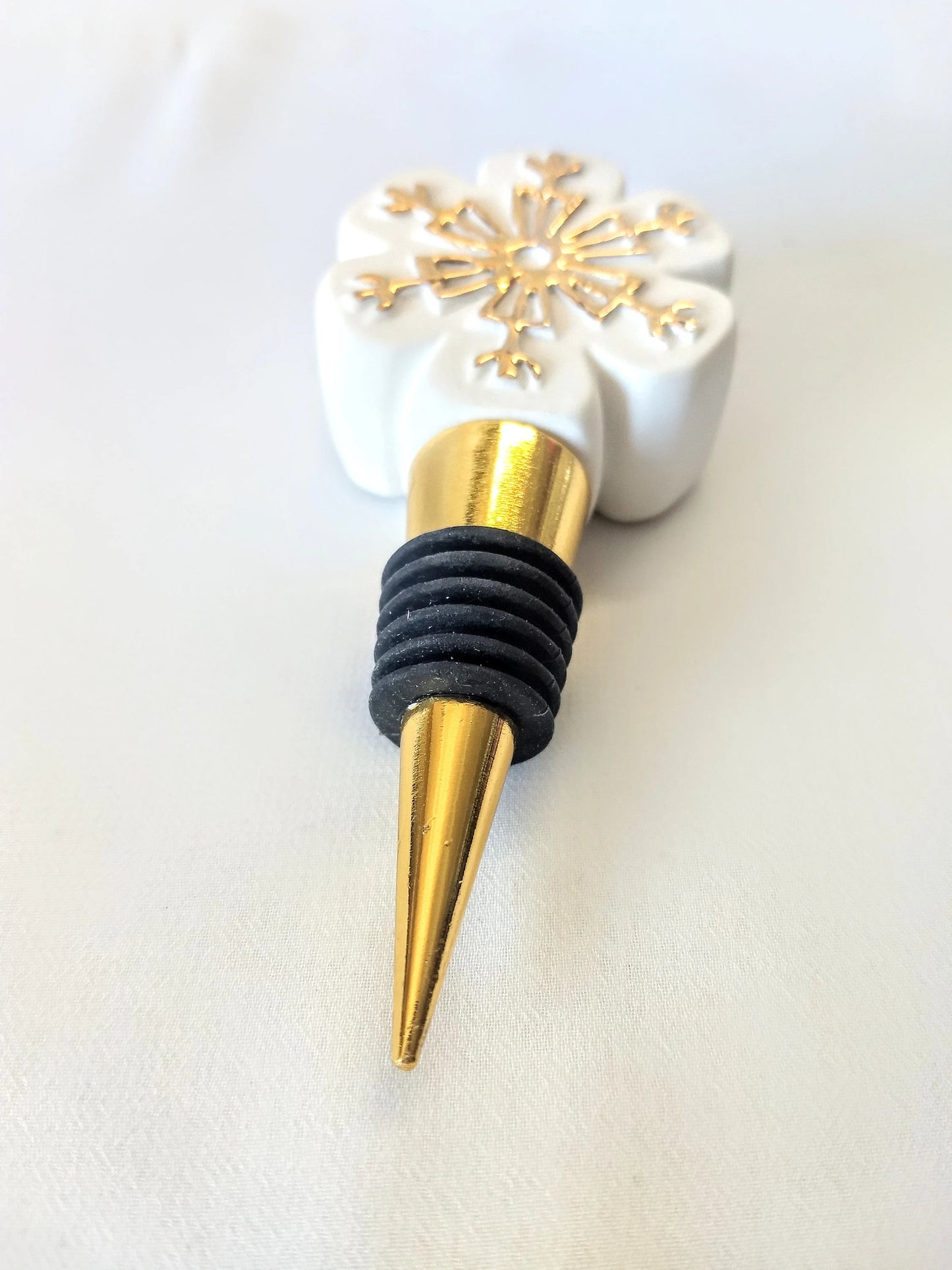 Snowflake Hallmark Bottle Stopper