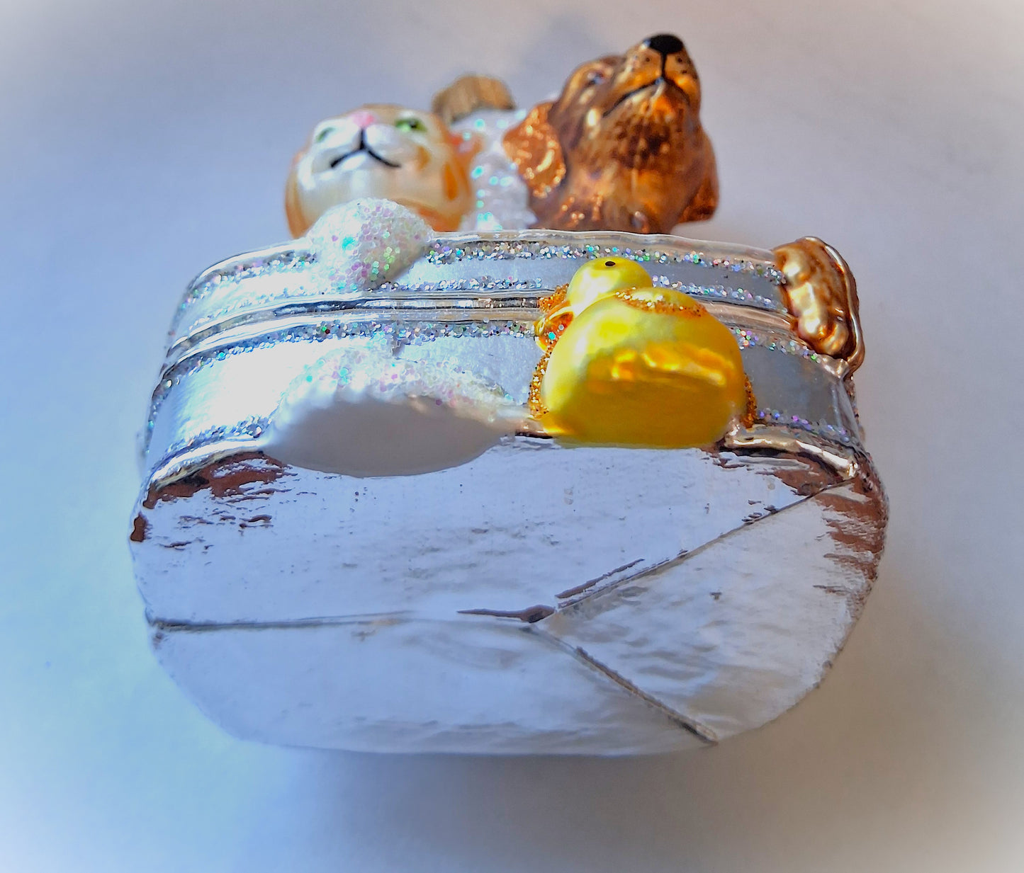 Bath Buddies Puppy and Kitten in Bubble Bath Dog Cat Themed Tree Ornament by Old World Christmas - RETIRED