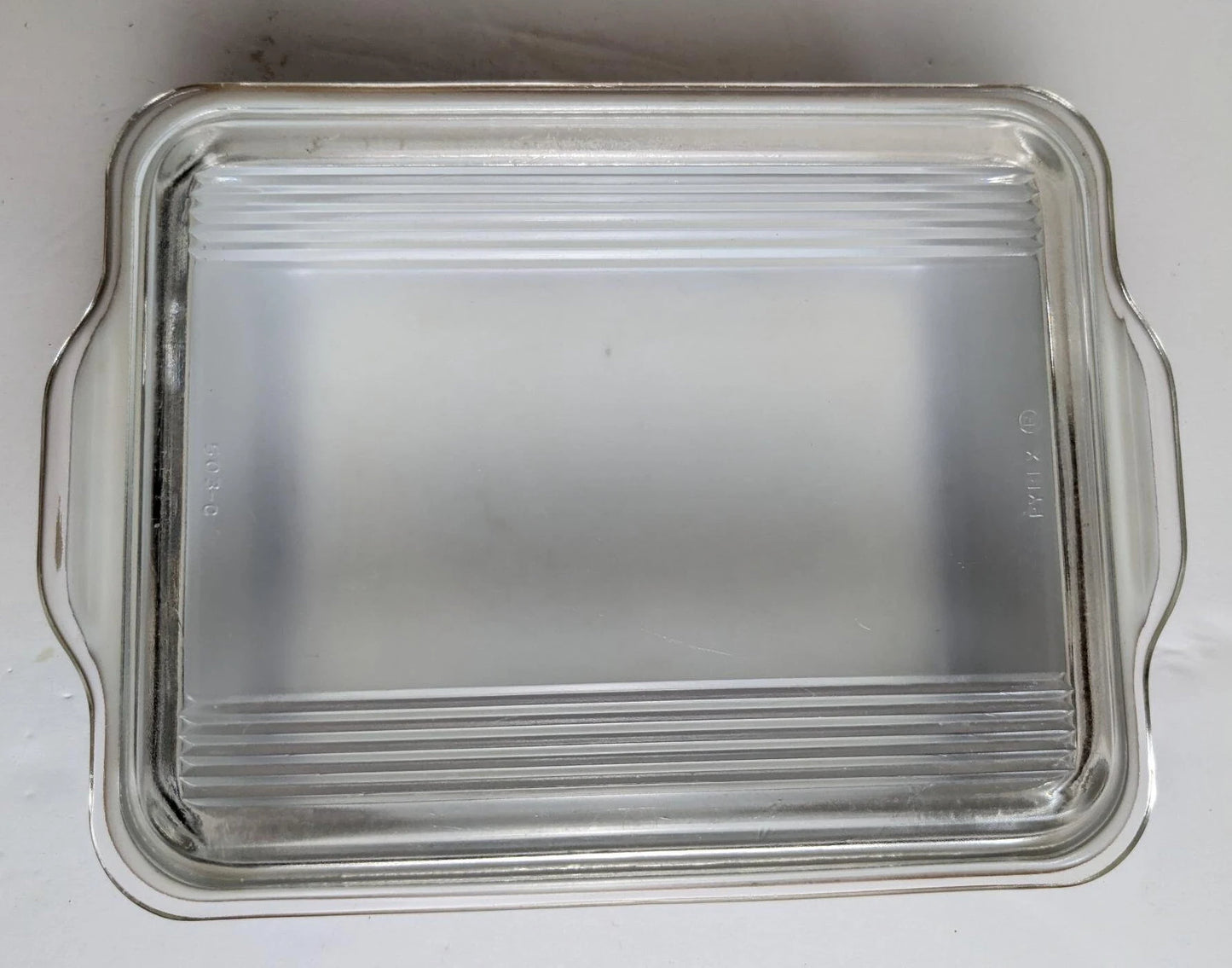 Vintage Early Americana Pyrex Casserole Dish