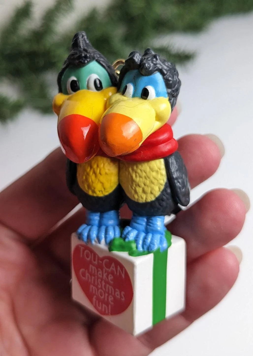 TOU CAN LOVE Toucan Couple Adorable Hallmark Christmas Ornament
