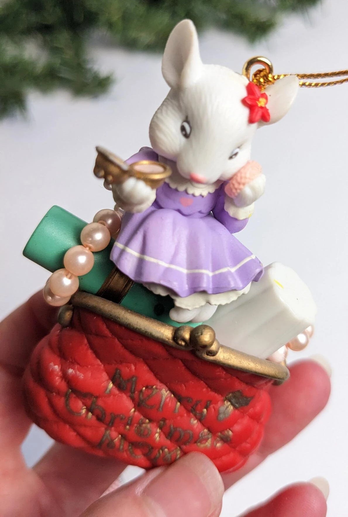 Vintage Merry Christmas Mom Ornament