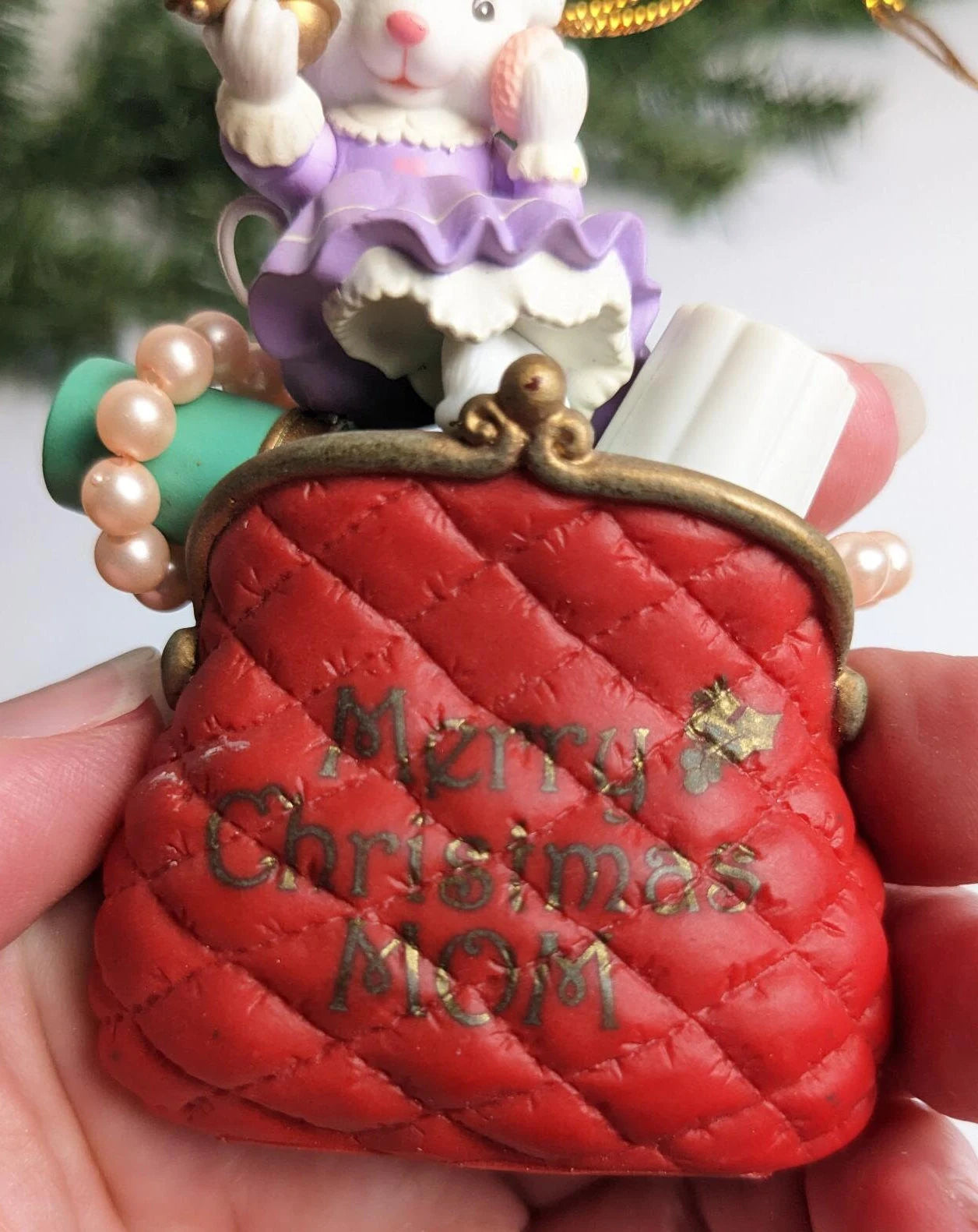 Vintage Merry Christmas Mom Ornament