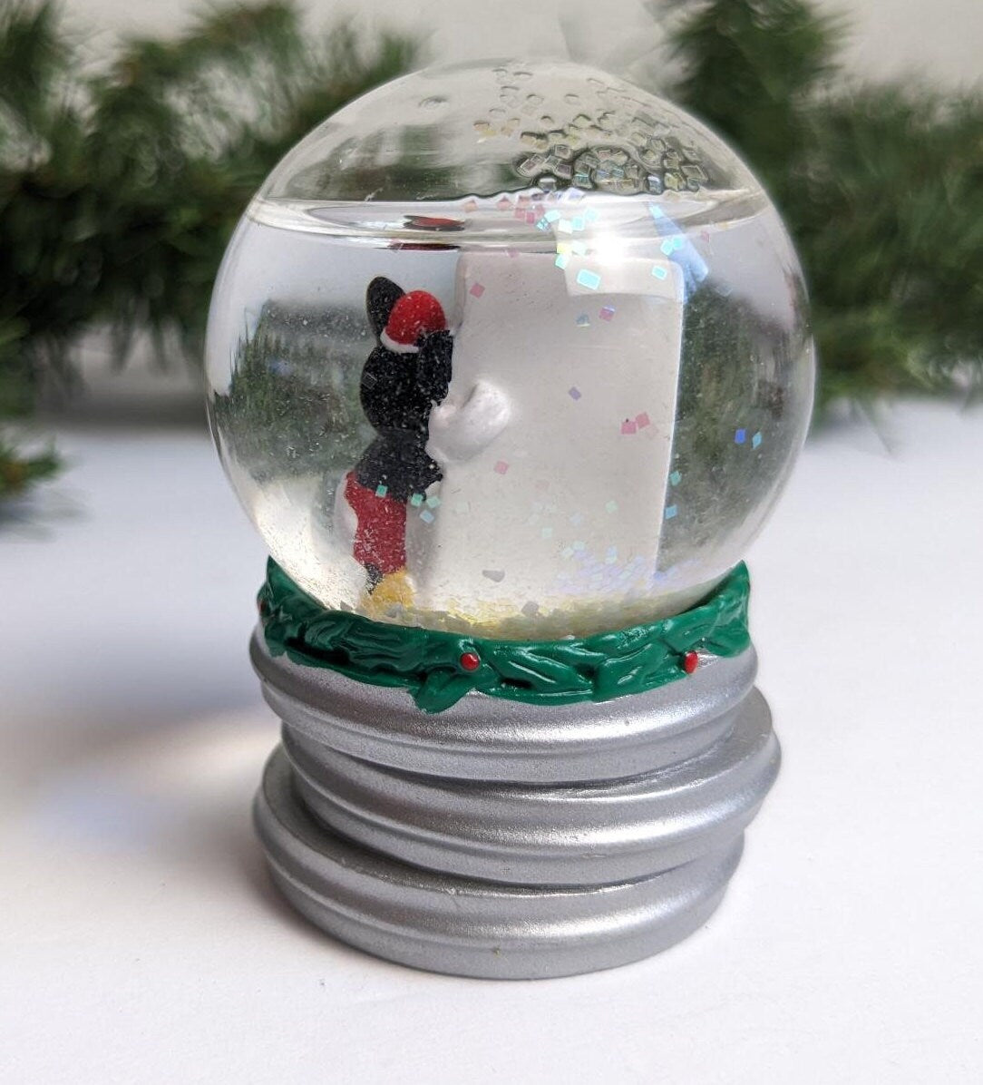 Mickey Mouse 2004 Mini Snow Globe