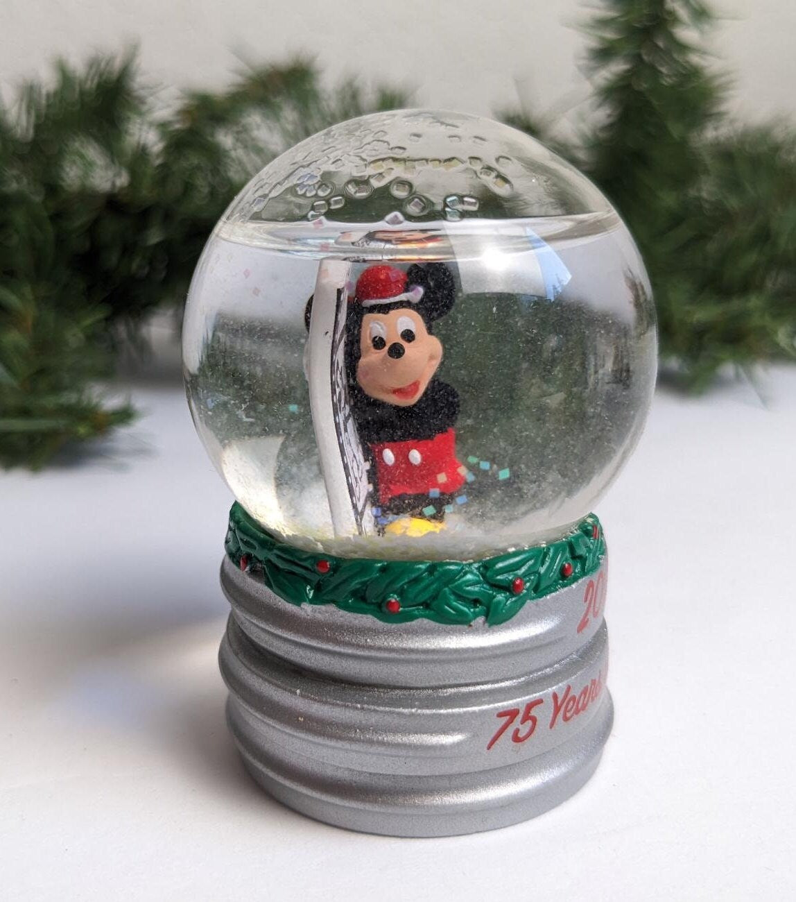 Mickey Mouse 2004 Mini Snow Globe