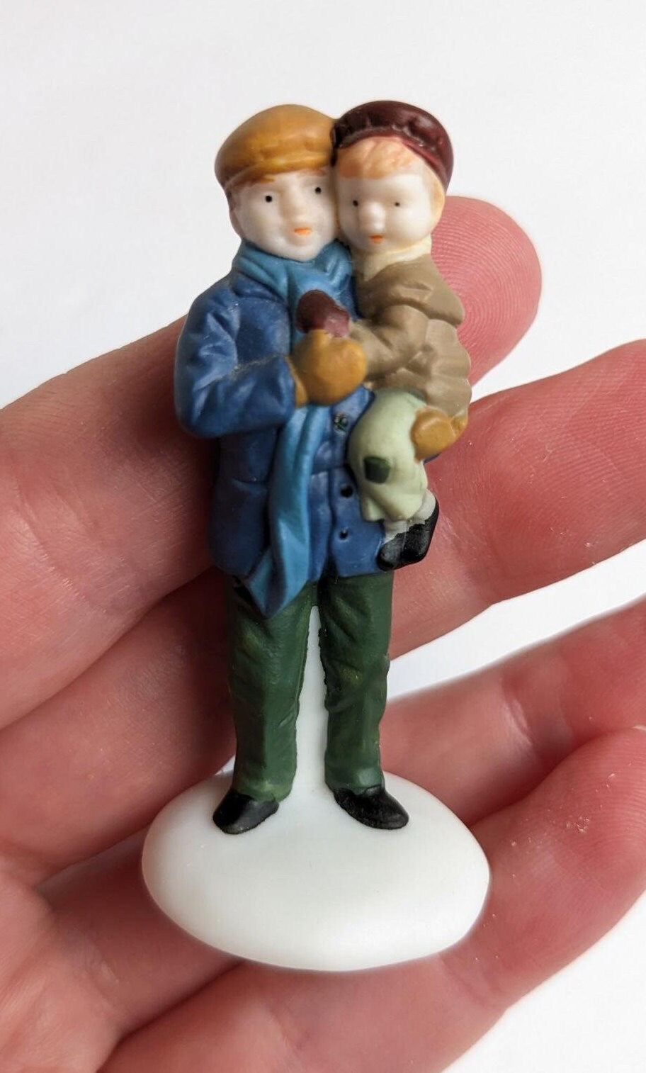 Heritage Village Christmas Accessories The Old Puppeteer