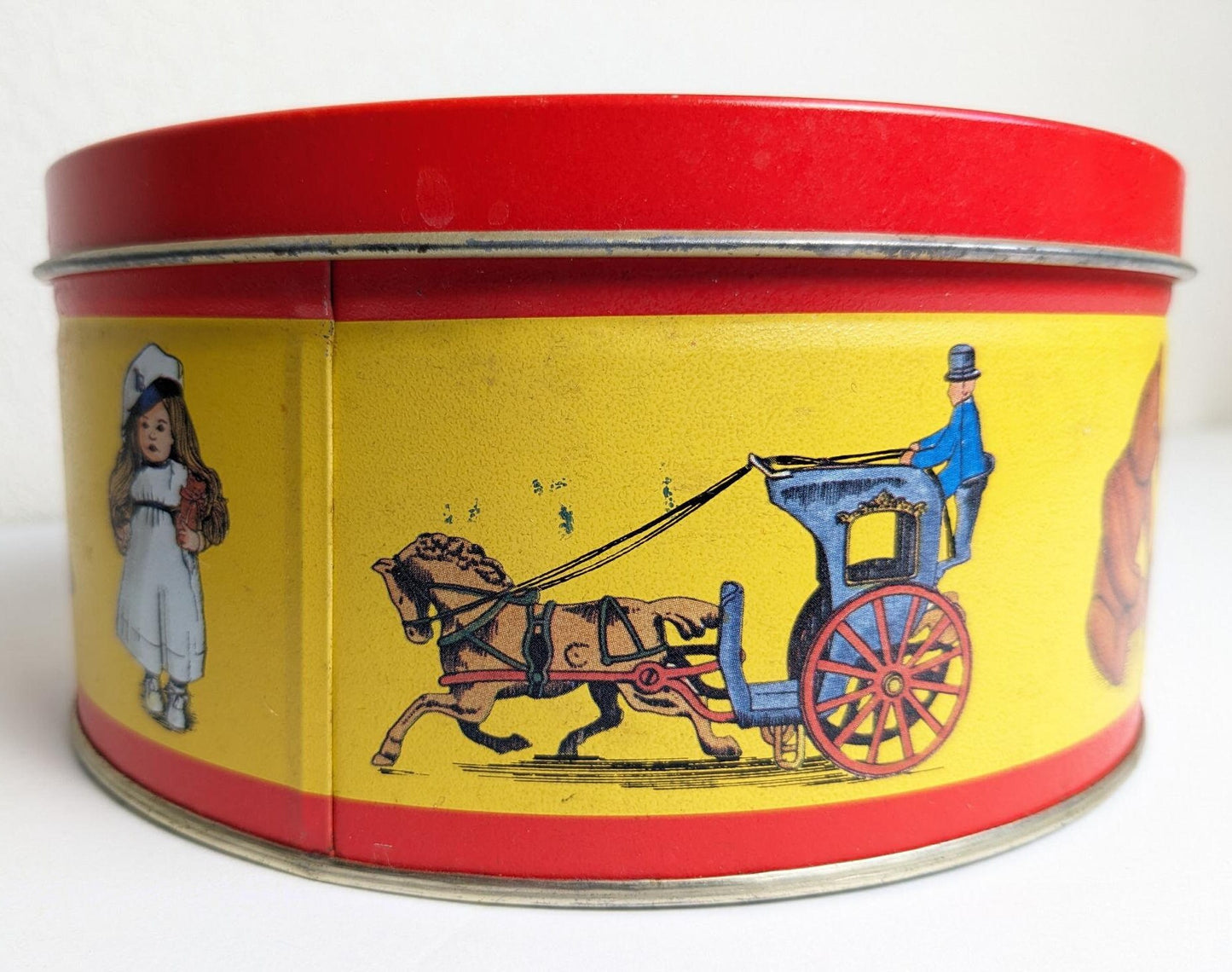 Vintage 1989 Sweetie Bear Bakery Tin