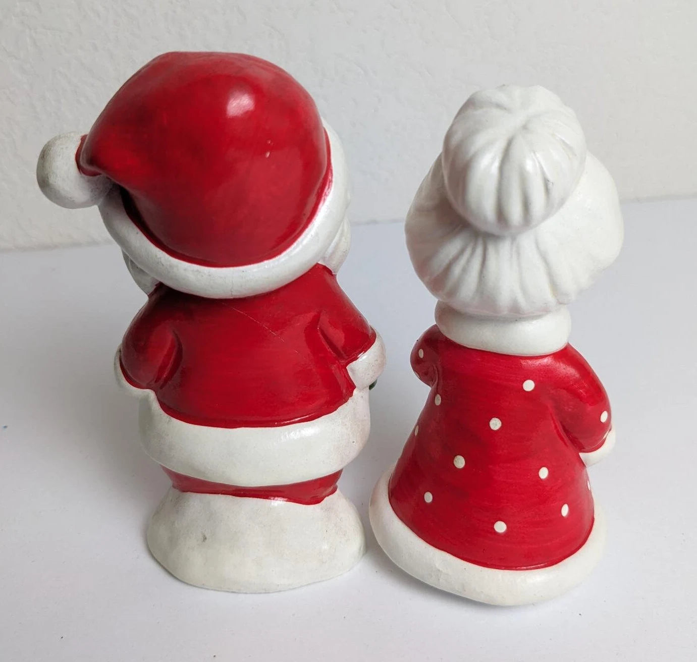 Santa & Mrs. Claus Christmas Figurines