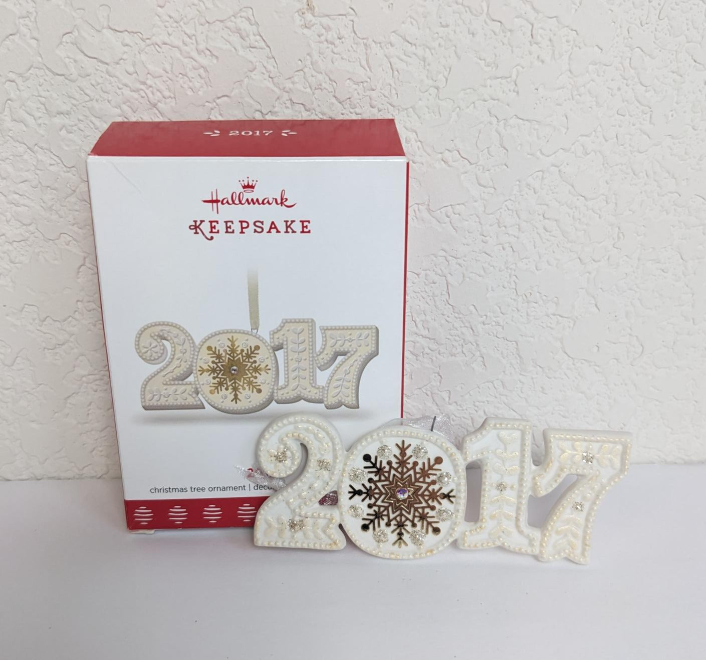 Hallmark 2017 Snowflake Christmas Ornament