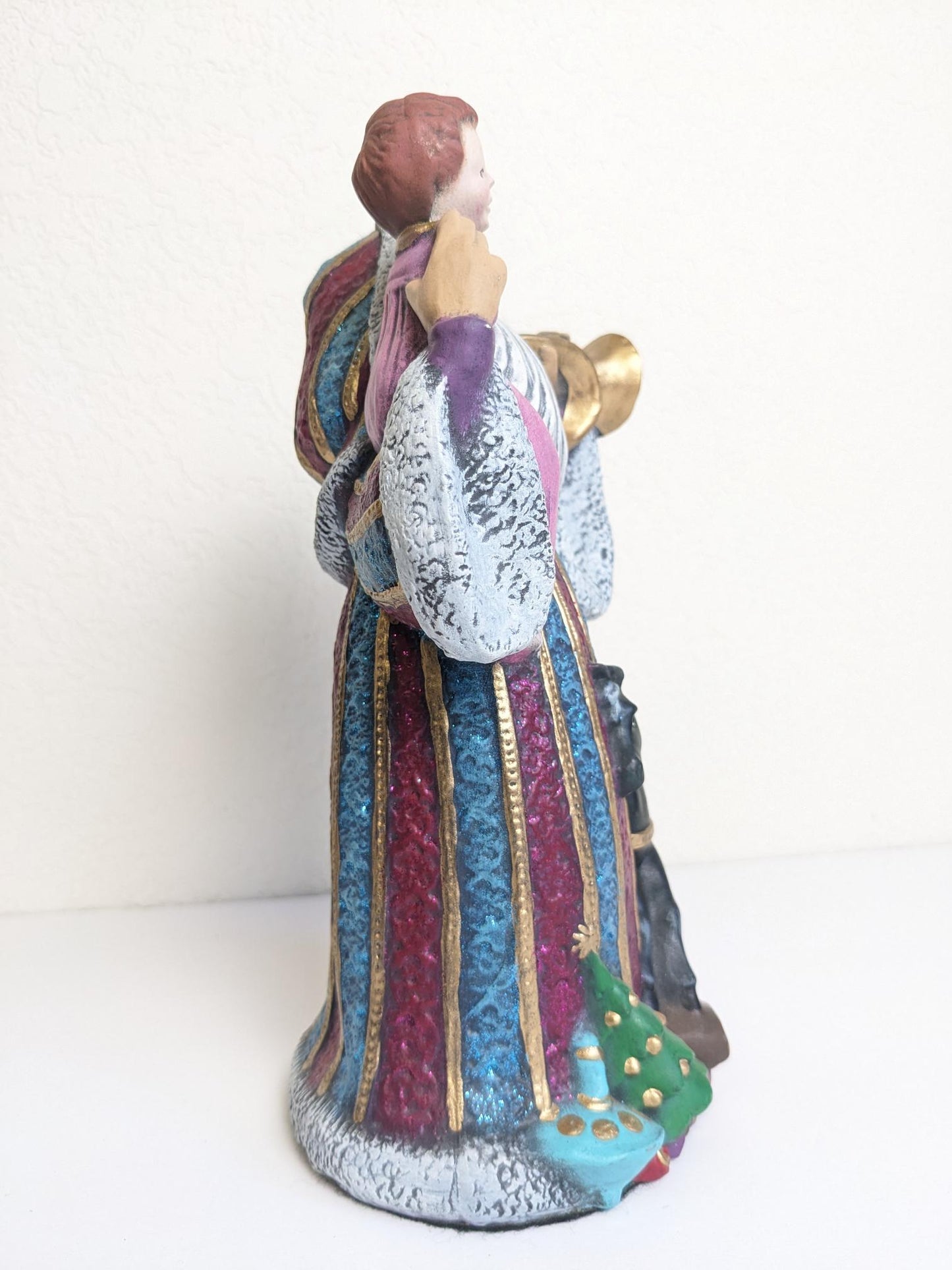 Vintage Santa Claus Holding Girl Christmas Figurine