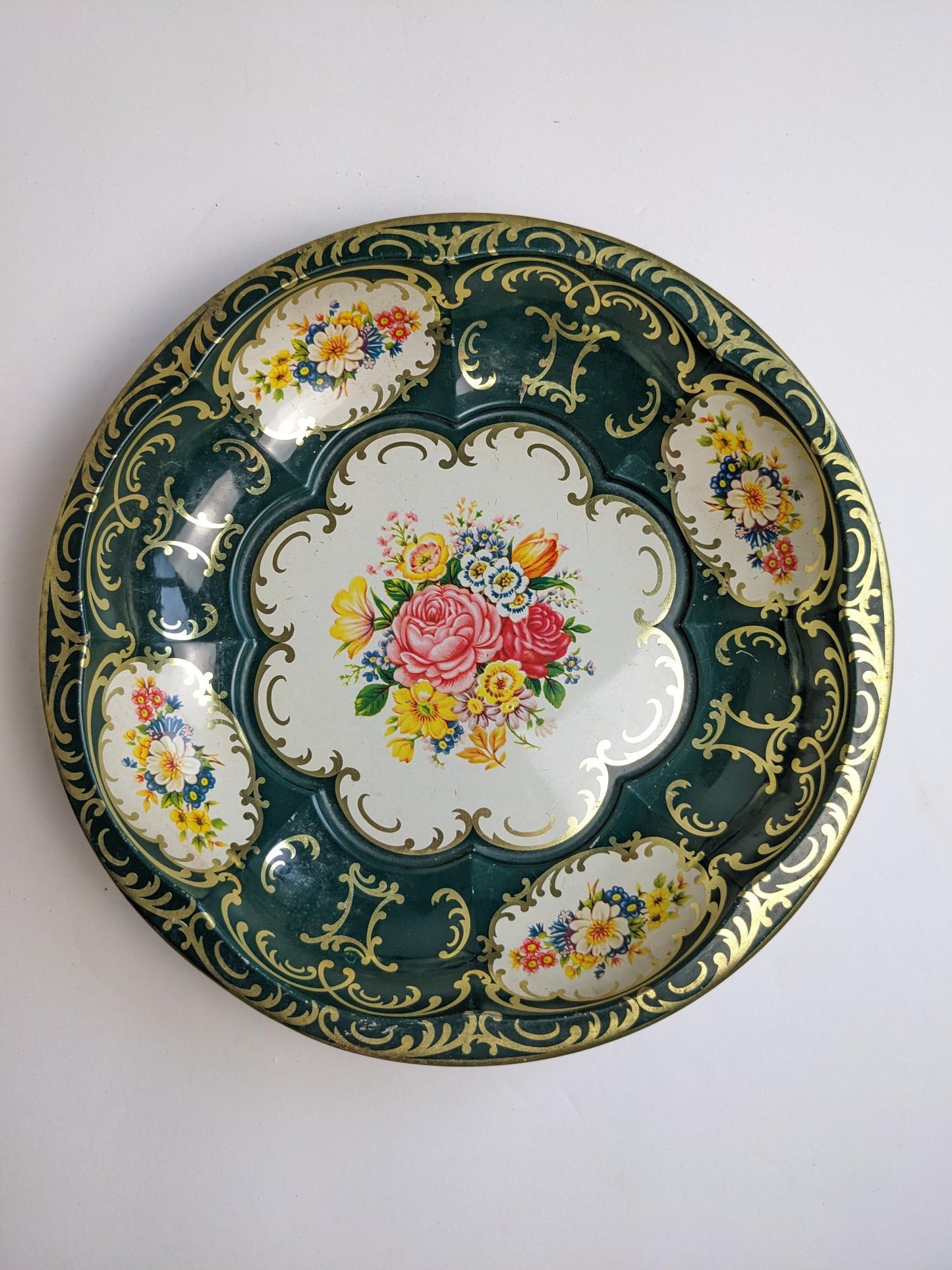 Vintage 1971 Green Floral Daher Decorated Ware Collector Tin Bowl
