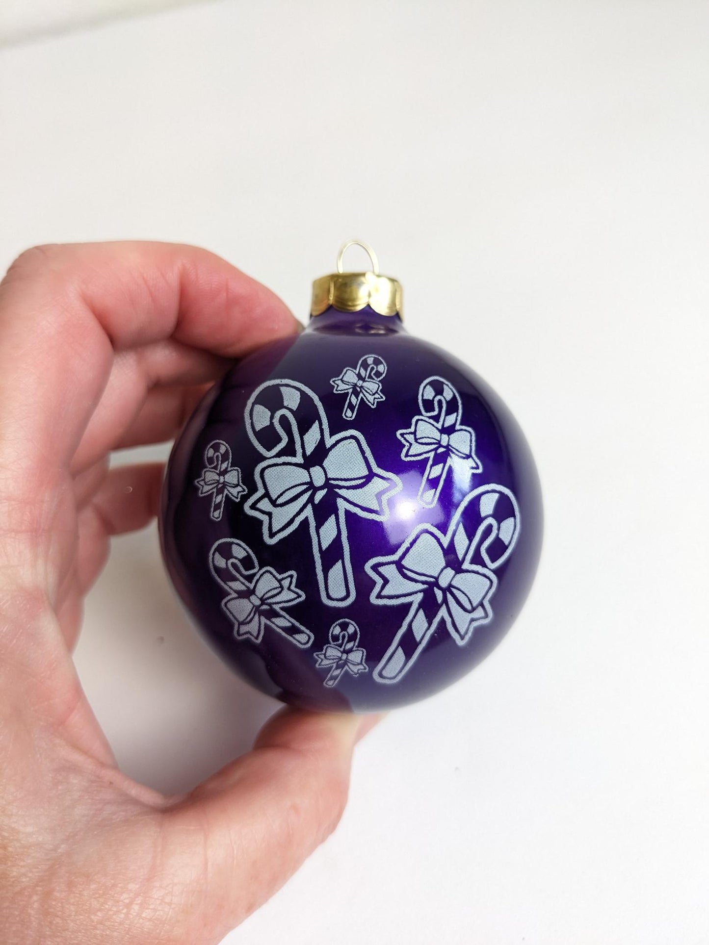 Washington Huskies Christmas Ornament