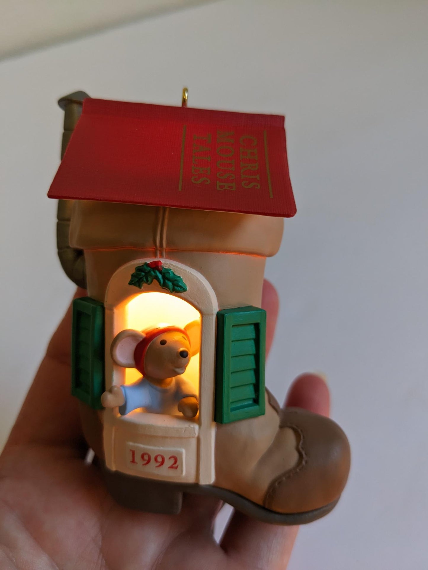 Hallmark Chris Mouse Tales Vintage 1992 Christmas Ornament