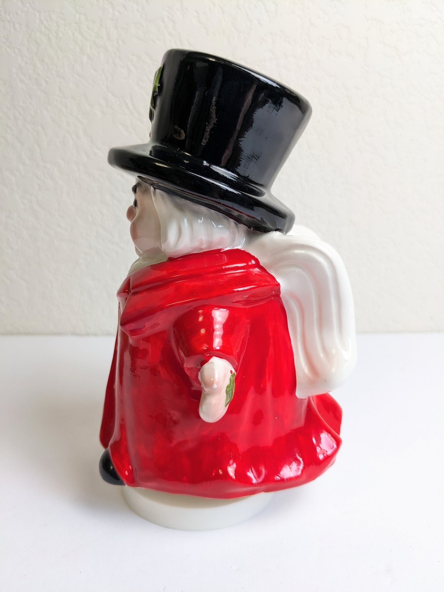 Vintage Marshall Fields Uncle Mistletoe Christmas Music Box