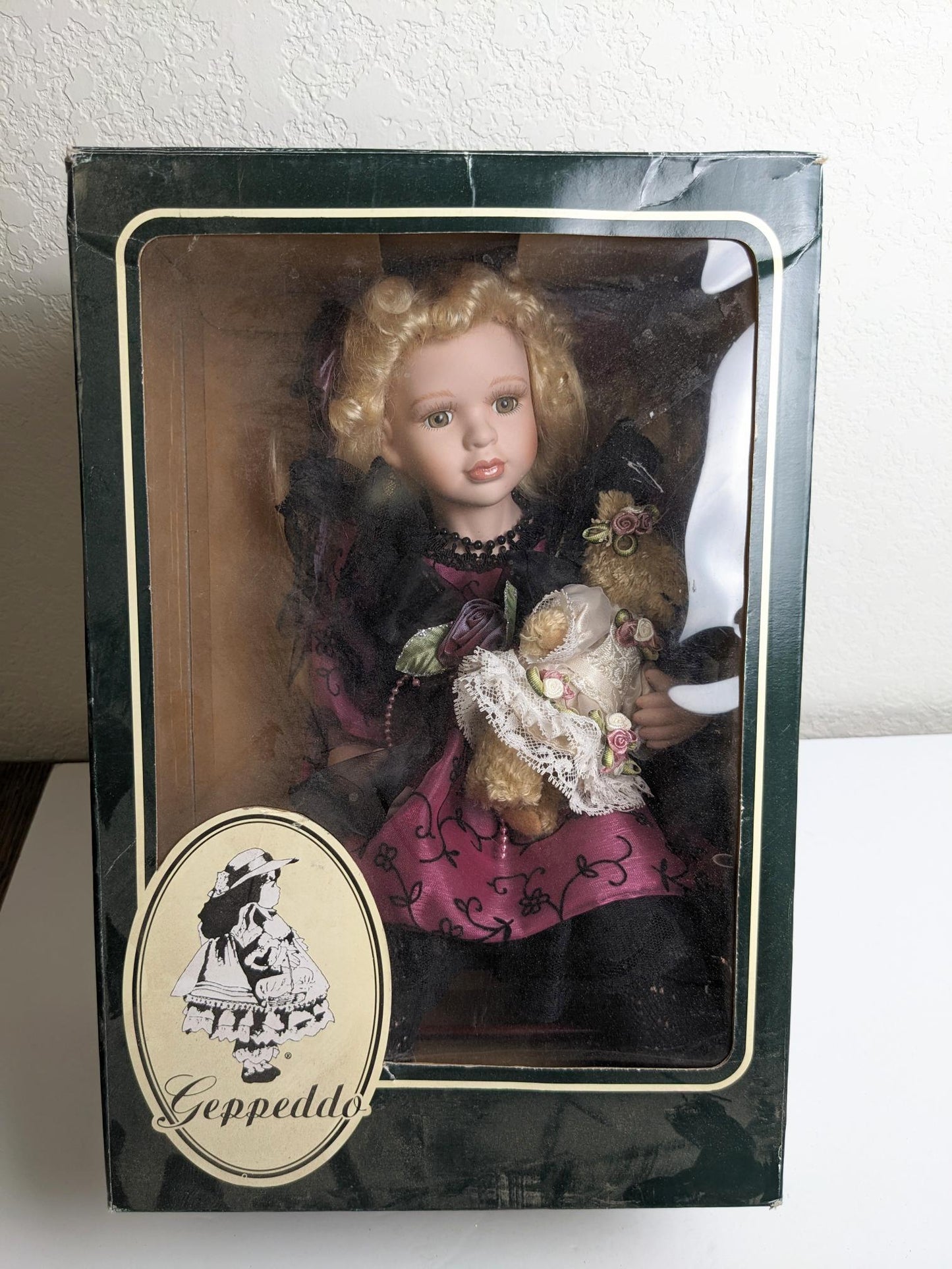 Geppeddo Felicia 'Modern Porcelain' Vintage Doll 13" tall