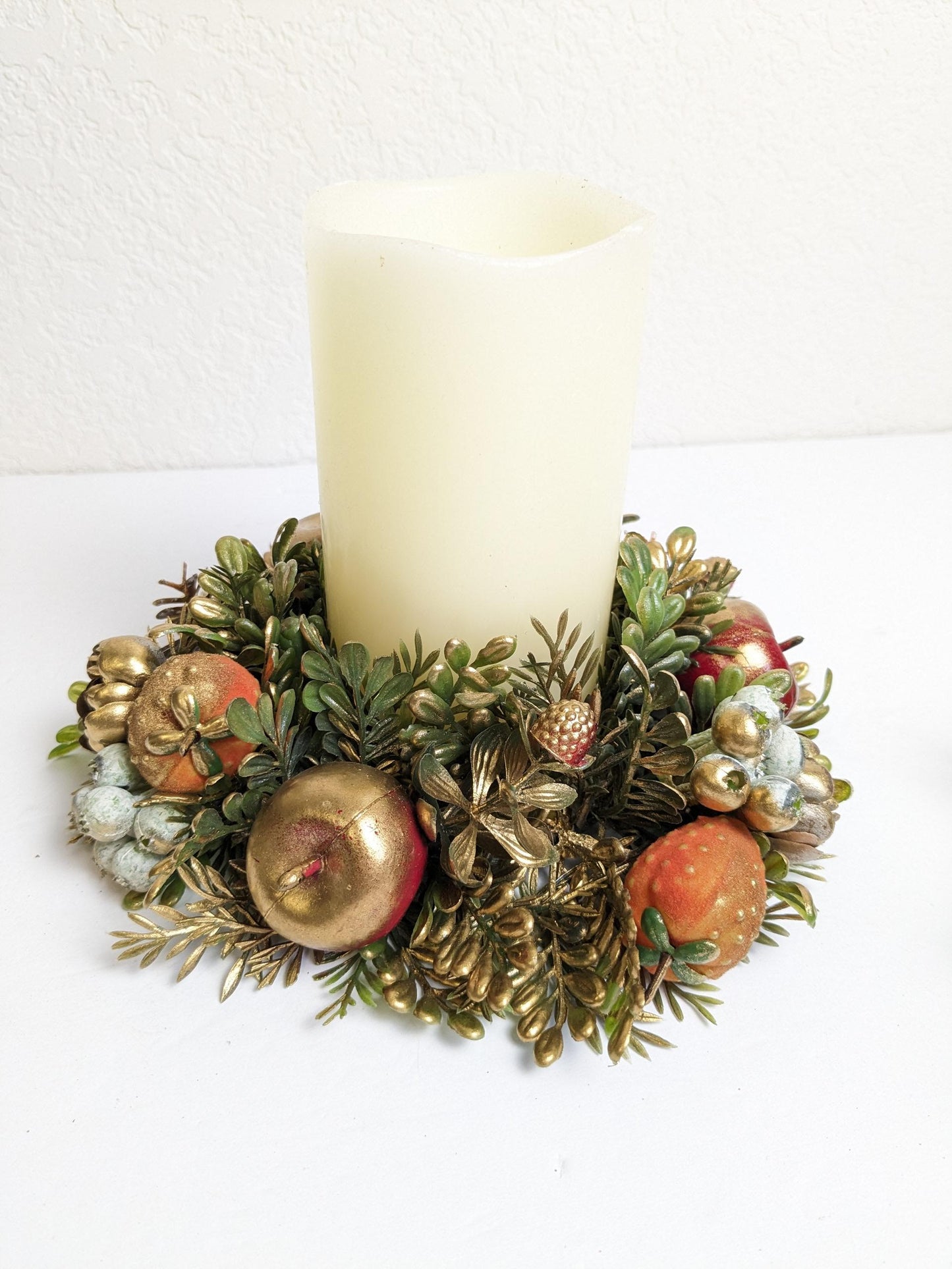 Vintage Gold Christmas Candle Ring Wreaths, Made in Hong Kong
