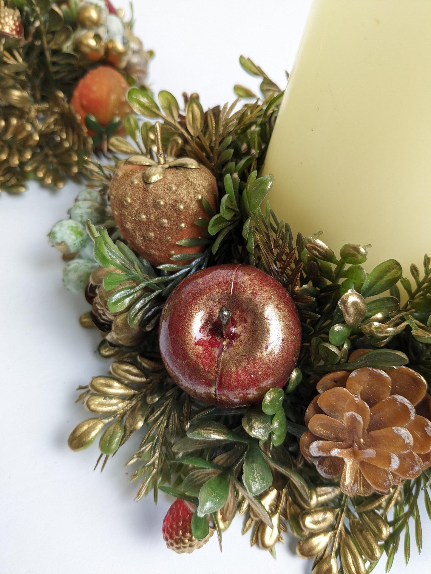 Vintage Gold Christmas Candle Ring Wreaths, Made in Hong Kong