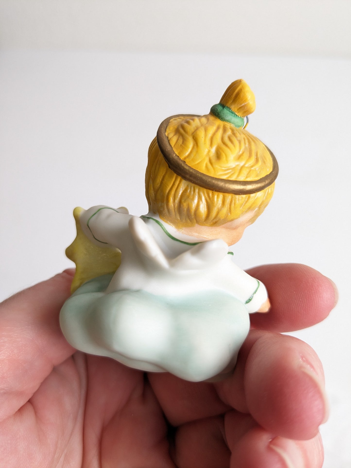 Katybeth Angel Girl with Star - Hallmark Keepsake Ornament 1984