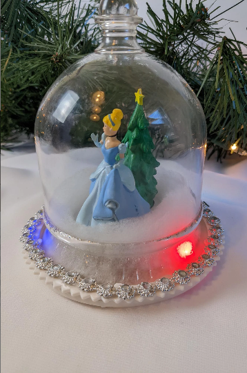 Light-Up Cinderella Christmas Dome
