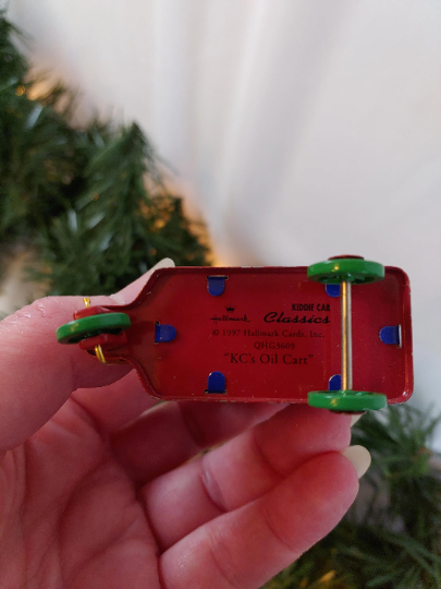 Kiddie Car Corner Classics KC's Motor Oil Cart Collectible