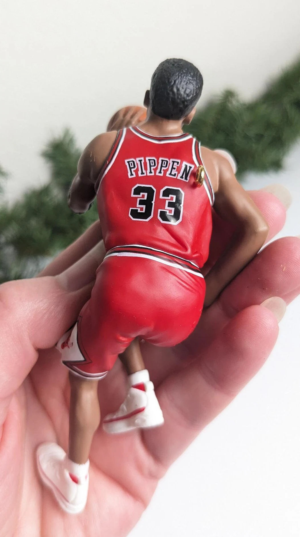 Scotty Pippen - Hallmark Keepsake Ornament 1998