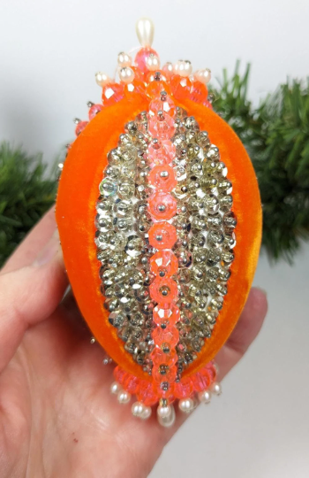 Vintage Handmade Beaded Pushpin Ornament