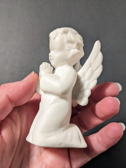 Vintage Porcelain Praying Angels