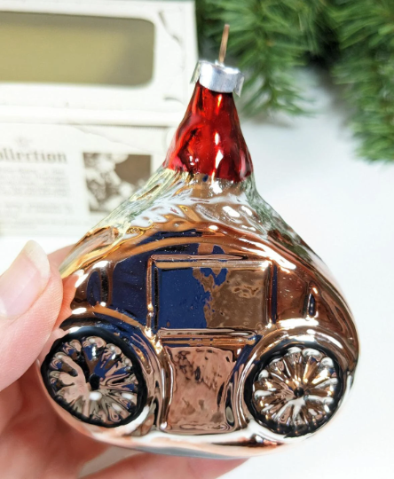 Inge Glas Santa In Coach 1984 Christmas Ornament