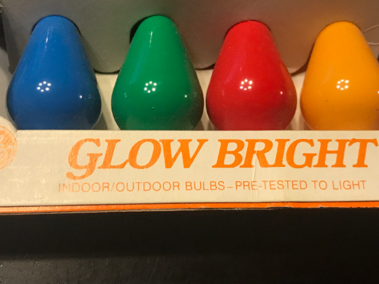 4 Pack Glow Bright Bulbs Christmas Tree Vintage Bulbs