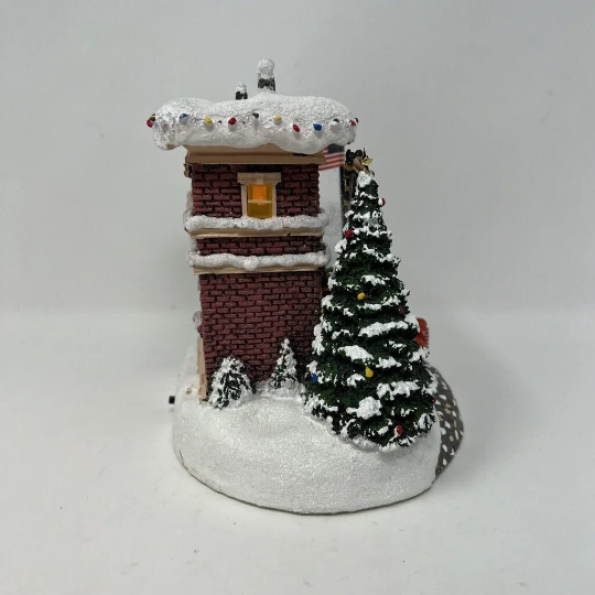 Festive Fire Station - Thomas Kinkade Keepsake 2019