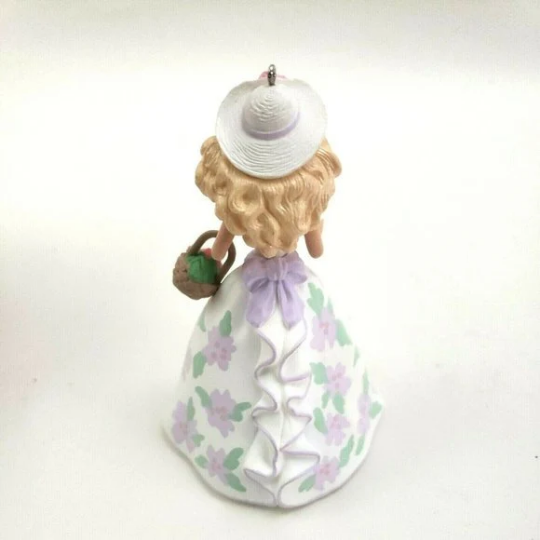 Springtime Barbie - Hallmark Keepsake Ornament 1995 Easter Collection