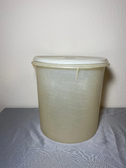 Vintage Tupperware Large Round Container with Lid
