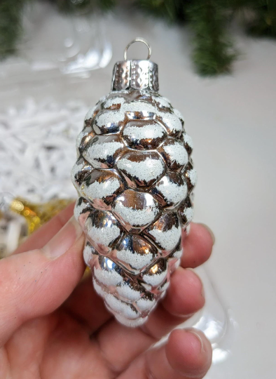 Vintage Pinecone Christmas Ornaments