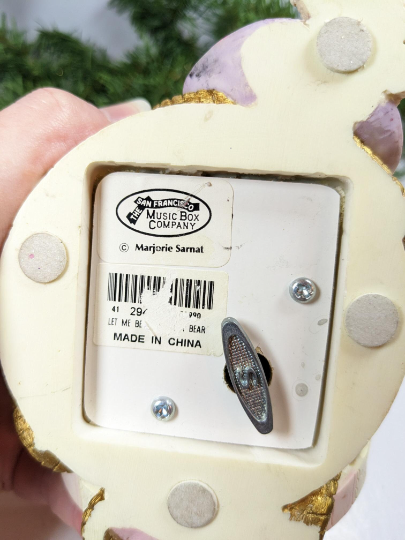 LET ME BE YOUR TEDDY BEAR Teddy Bear in Hat Box Wind Up Music Box San Fransisco Music Box Co. designed by Marjorie Sarnat