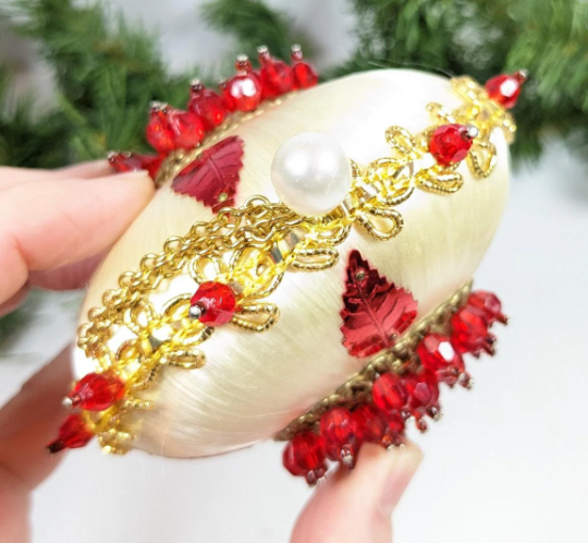 Vintage Beaded Pushpin Christmas Ornament