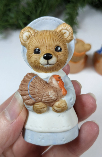 Vintage Homco Autumn Harvest Bears