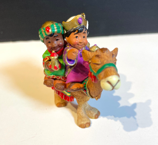 Away to the Manger - Hallmark Keepsake Ornament 2003