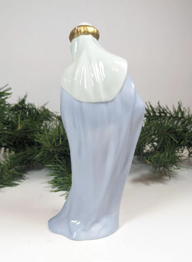 Vintage Christmas 1993 Avon The Magi Wiseman Figurine