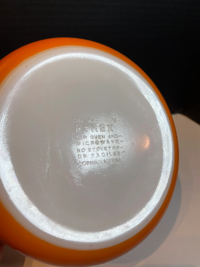 Pyrex Cinderella Autumn Harvest Wheat Nesting Bowls Set of 2 Pyrex Casserole Dishes 474 B and 473 D Lid 474 C