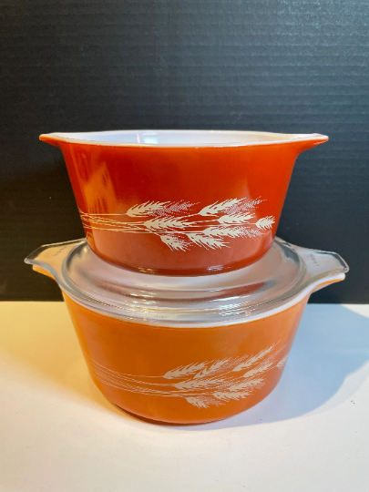 Pyrex Cinderella Autumn Harvest Wheat Nesting Bowls Set of 2 Pyrex Casserole Dishes 474 B and 473 D Lid 474 C