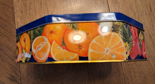 Vintage Australia McIntyre & Rose Biscuit Selection Tin