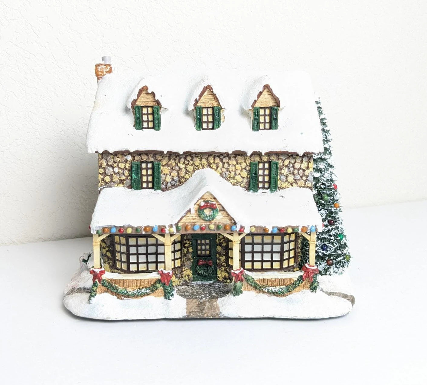 Thomas Kinkade "From the Heart Gifts" Christmas Village Shop
