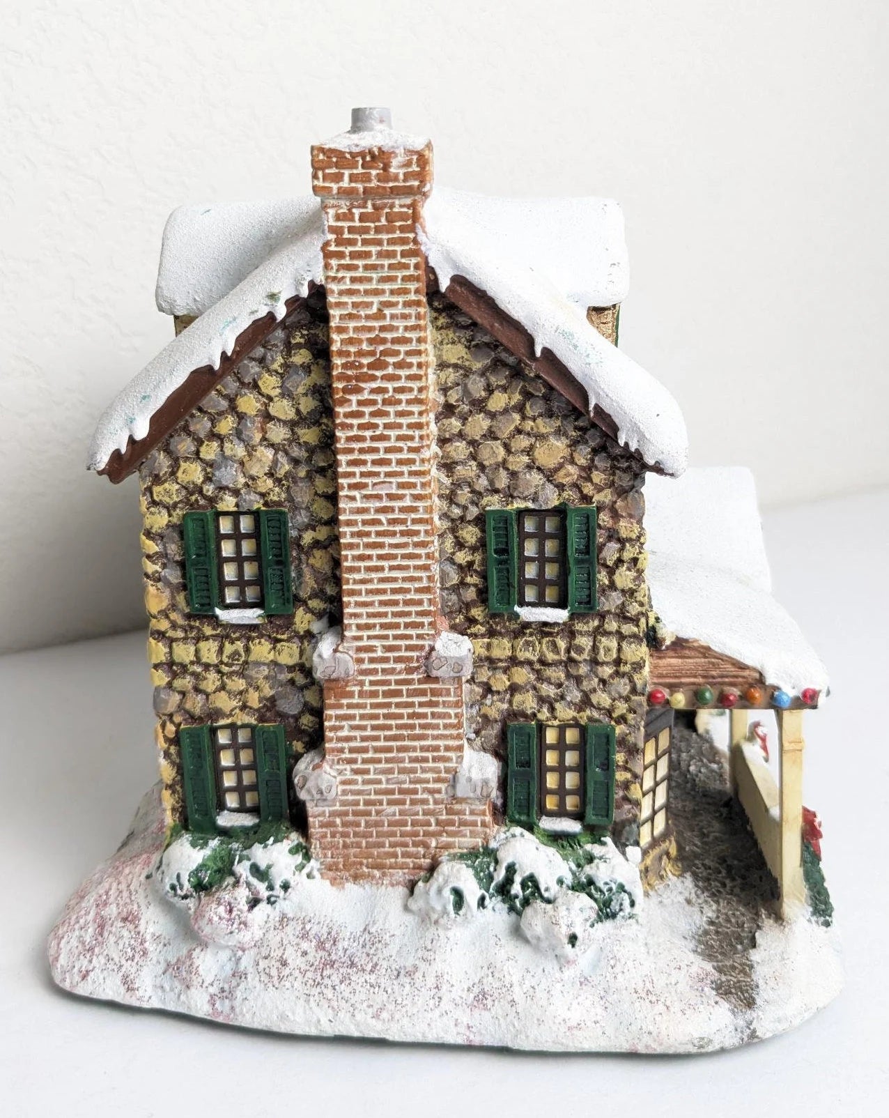 Thomas Kinkade "From the Heart Gifts" Christmas Village Shop