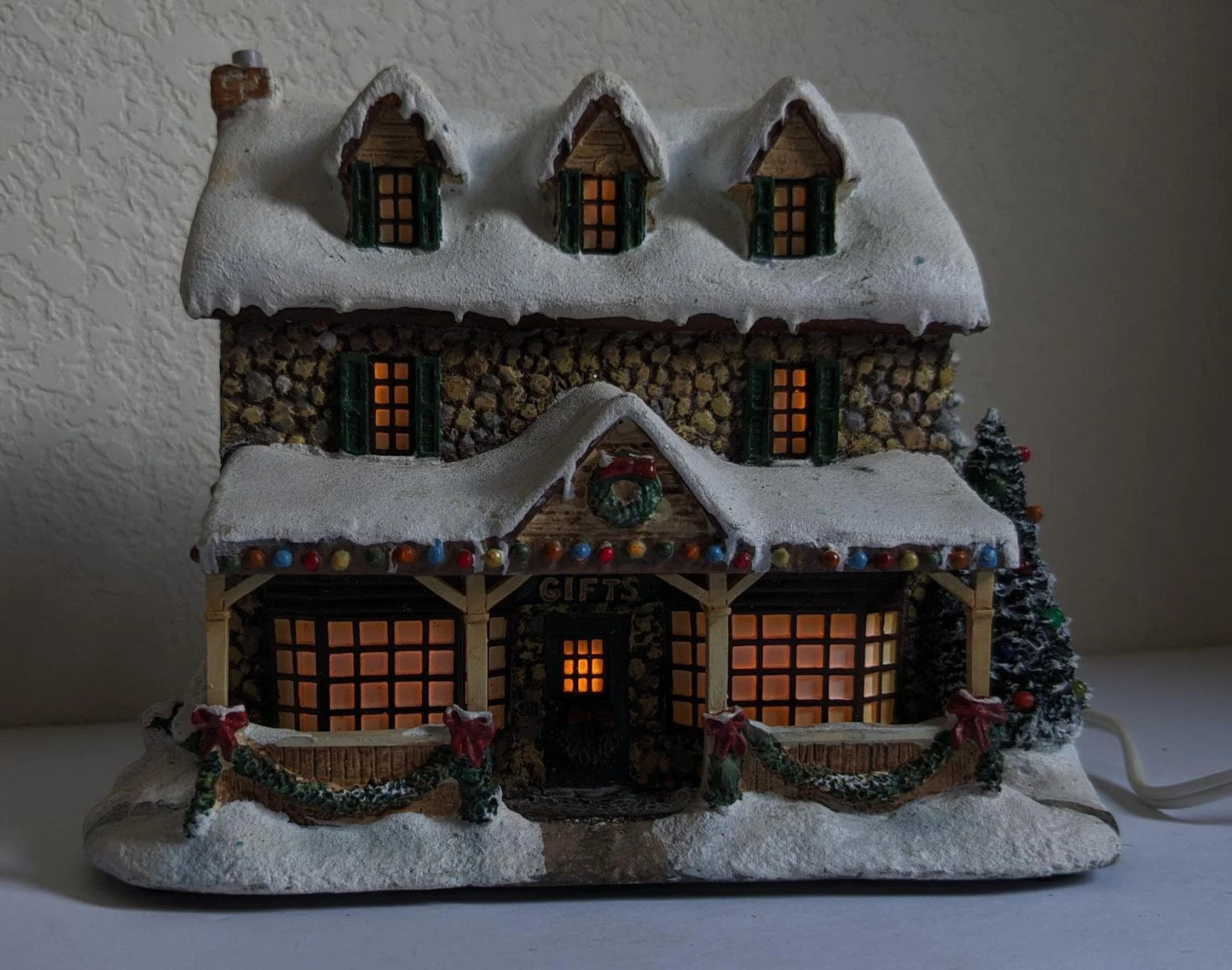 Thomas Kinkade "From the Heart Gifts" Christmas Village Shop
