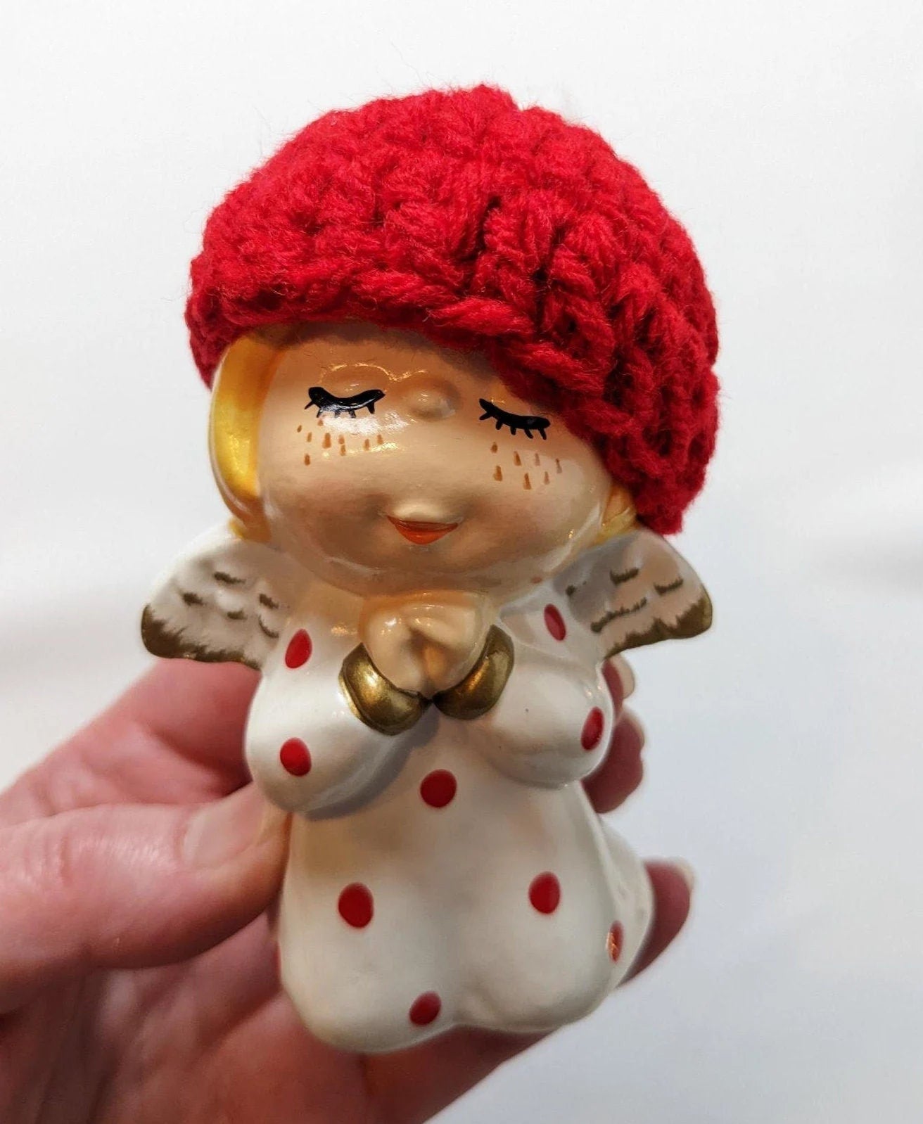 Christmas Praying Angel UOGC Figurines