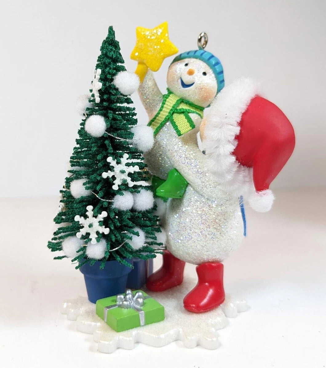 Making Memories Hallmark Snowman Ornament