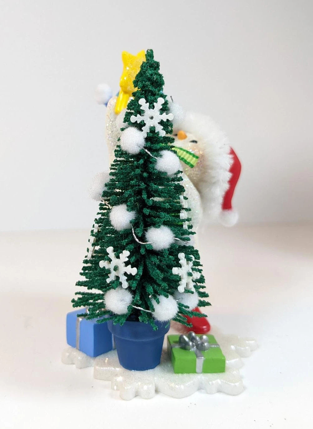 Making Memories Hallmark Snowman Ornament