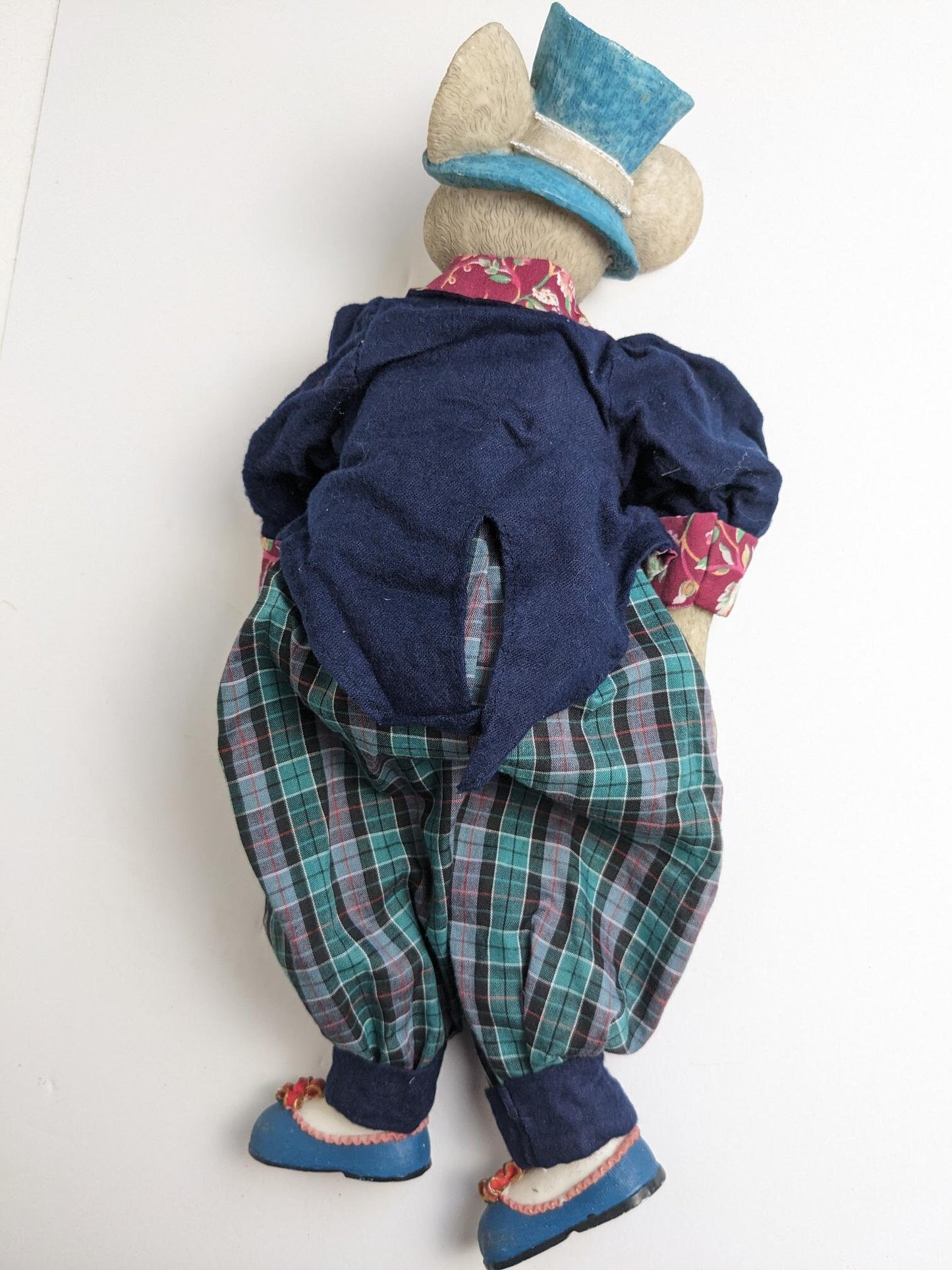 House of Lloyd Marcus Mouse Shelf Sitter