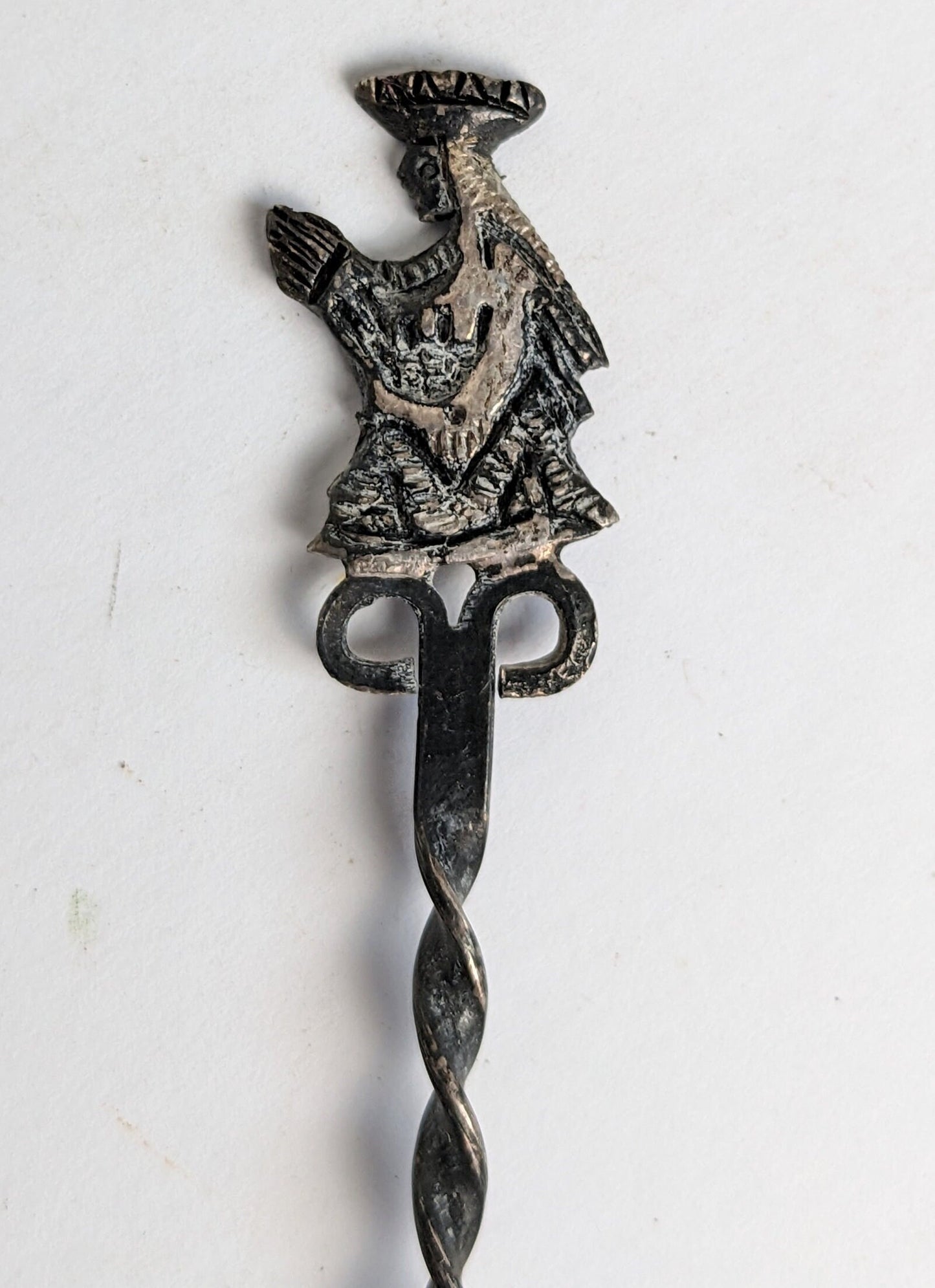 Vintage Twisted Handle Collectors Spoon